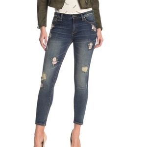 NWT - Miss Me Floral Jeans - Size 29